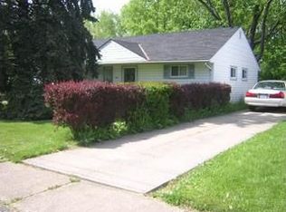 4167 Belle Ave, Sheffield Lake, OH