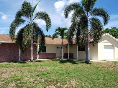7533 SE Peacock Street, Hobe Sound, FL, 33455