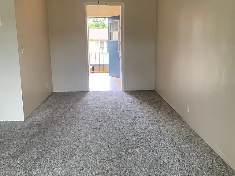 3339 Richland Dr — Photo 10