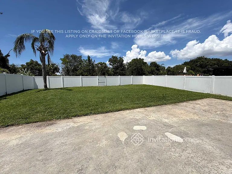 1129 Hacienda Cir — Photo 25