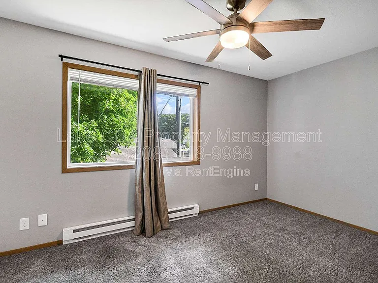 1611 E Montana Ave #E — Photo 13