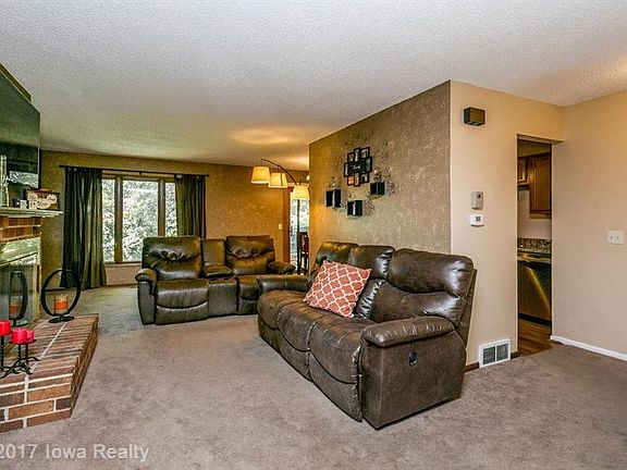 4th image of 8012 Greenbelt Dr