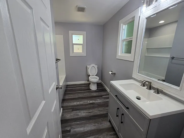 151 E Alexander Ave — Photo 8