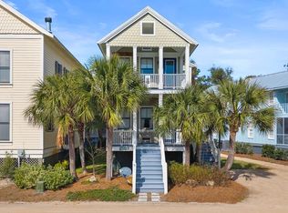 245 NE Winslow St, Steinhatchee, FL 32359