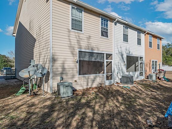 3rd image of 29 Old Courthouse Way Unit C
