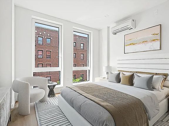 4th image of 30-33 29th St #603