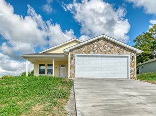 235 Meadows Ln, Wytheville, VA