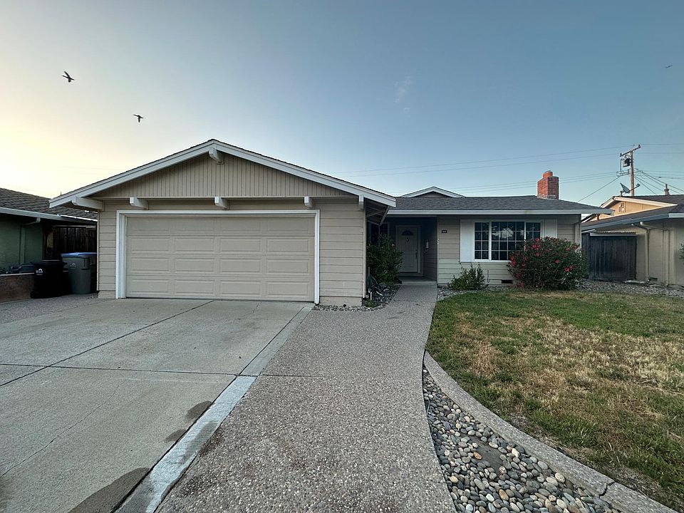 1st image of 551 Yurok Cir