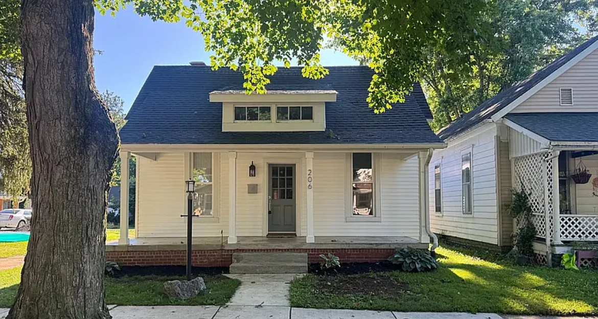 3 bed, 1513 sqft, $1,300 — Photo 1