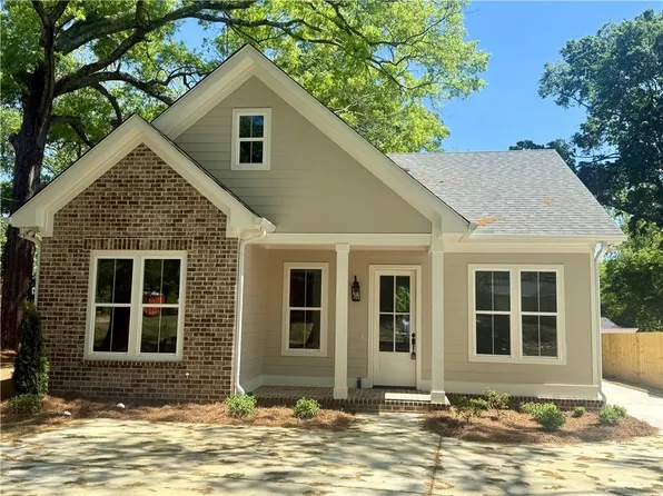 224 E Marable St E, Monroe, GA 30655