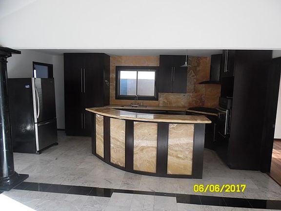 4th image of 1576 Paseo De Encinal Dr