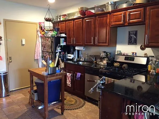 Rented by Miron Properties | media 15