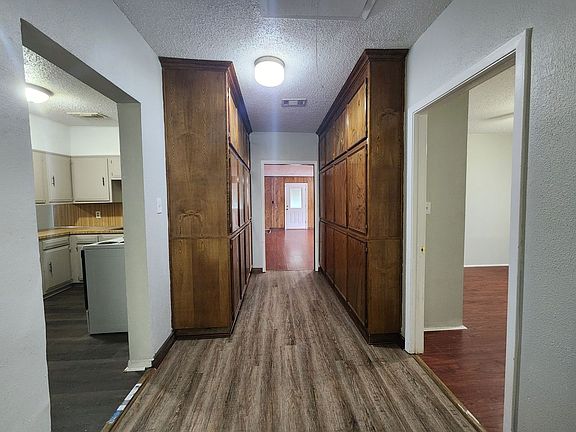5th image of 1801 10th St