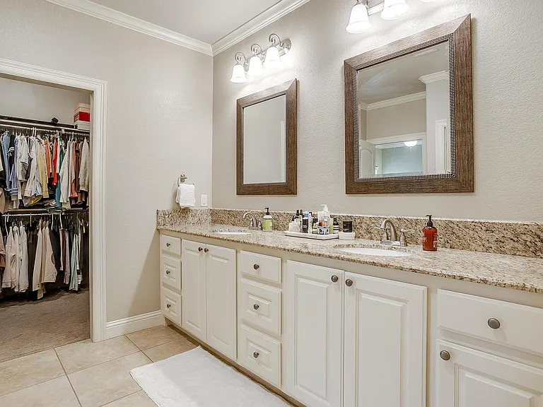 1201 Jerome St #1203 — Photo 22