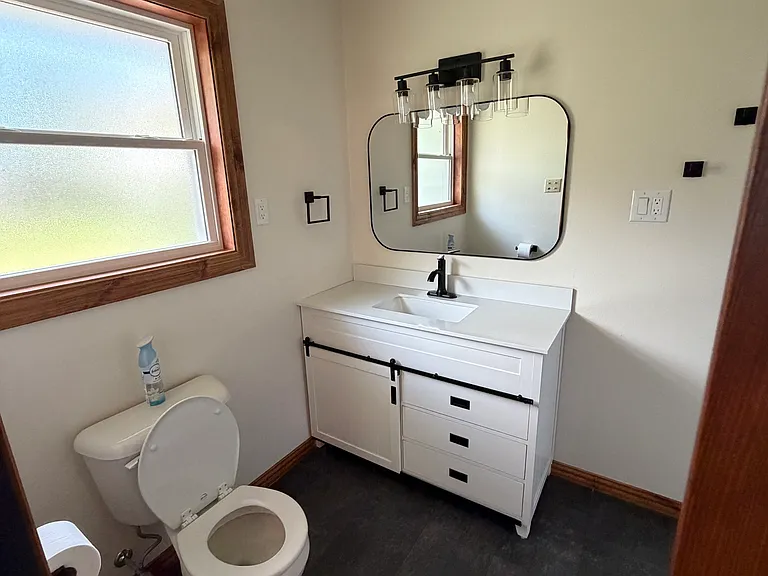 1428 Bellaire Dr — Photo 9