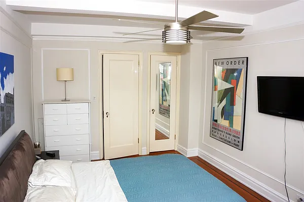 Sold by Sherman NYC | media 16