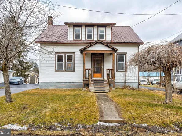 144 Long St, Spring Mills, PA 16875