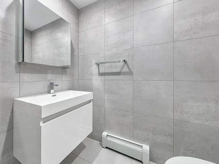 40 Pinehurst Ave #5D — Photo 7