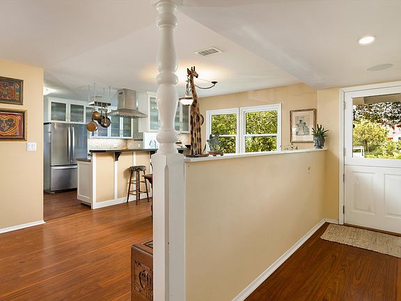 5th image of 312 Salida Del Sol