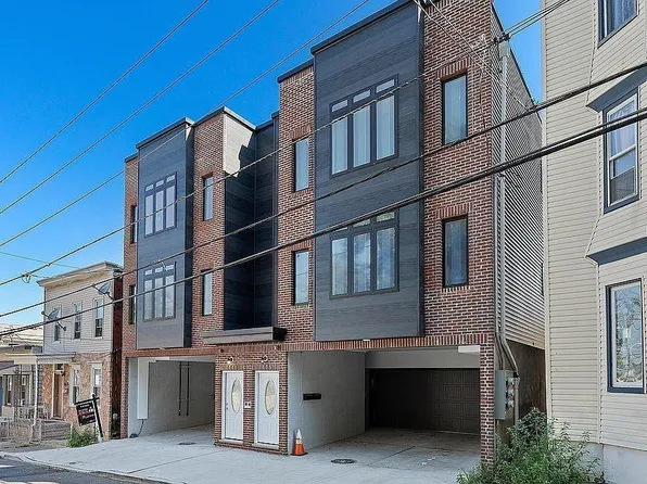 1448 37th Street image 1 of 26