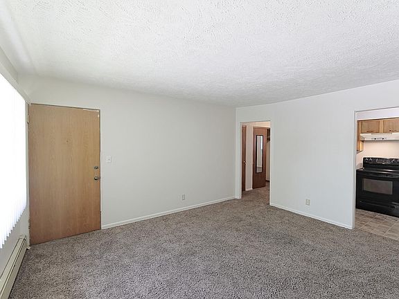 3rd image of 1637 Euclid Ave #1X1