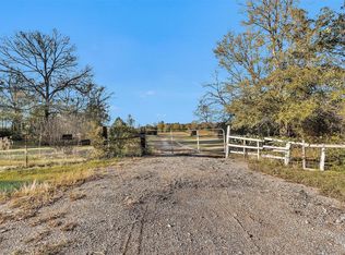 70 Mutt Young Spur, Huntsville, TX 77320