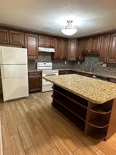 4114 NW 88th Ave #102 Photo 1 4114 NW 88th Ave #102 Photo 1