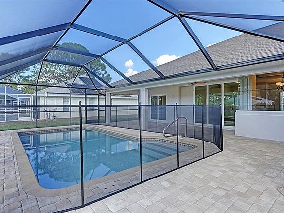 5th image of 479 Rotonda Cir