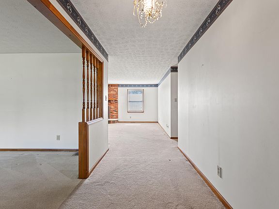 3rd image of 200 Kirk Dr