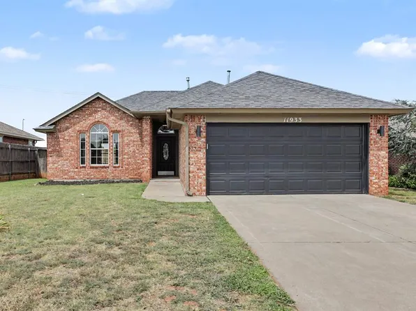 11933 NW 7th St, Yukon, OK 73099