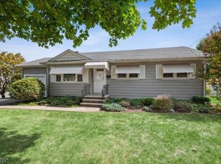 88 Meehan Ave, Raritan, NJ 08869