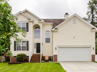 8712 Waynick Dr, Raleigh, NC 27617