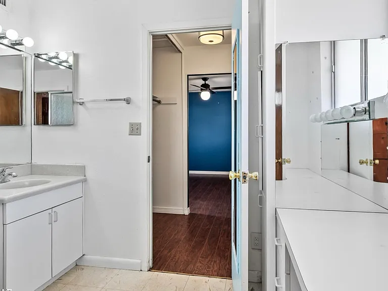 8542 E Desert Steppes Dr — Photo 7