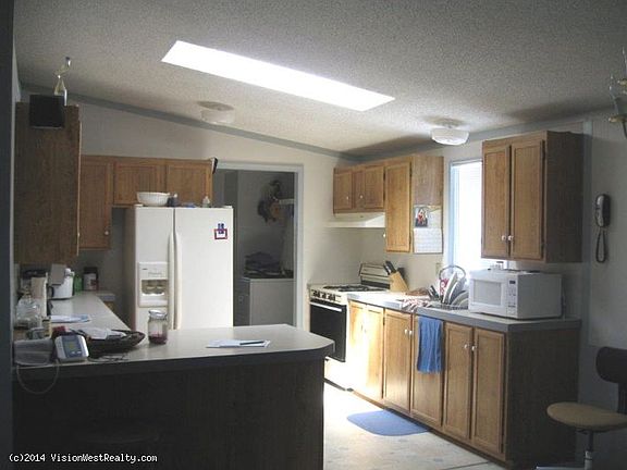 4th image of 9305 Betty Ln