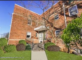 565 Castleton Ave APT 2A, Staten Island, NY 10301