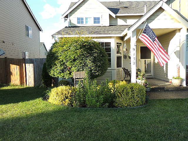 2nd image of 9132 Canal Rd SE