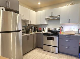 1 Foxley St #U1, Toronto, ON M6J 1P9