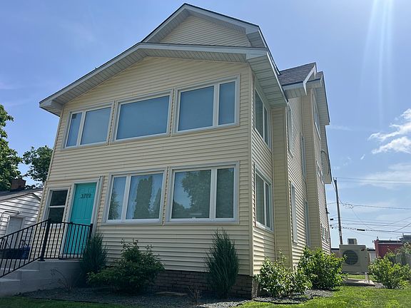 2nd image of 3719 3rd St #1
