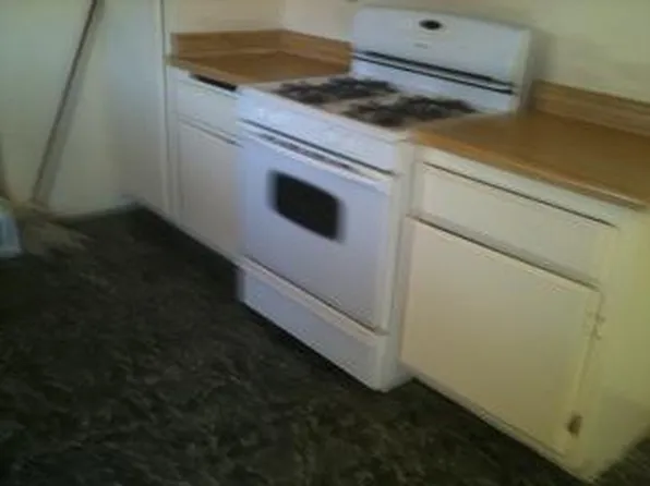 18607 New Hampshire Rd, Adelanto, CA 92301