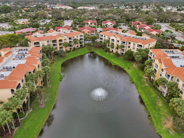 200 Uno Lago Drive #401, Juno Beach, FL 33408