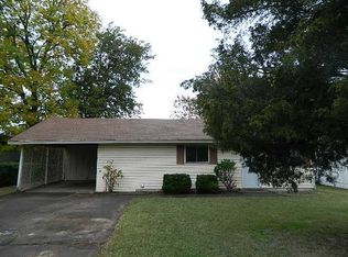 4015 Ridgeway Dr, Fort Smith, AR 72904