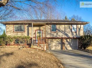 2412 SW 6th St, Blue Springs, MO 64014