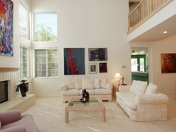 3rd image of 1055 Terrace Hill Cir