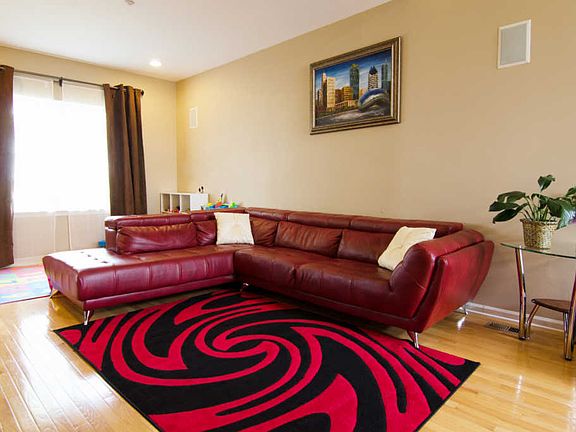 2nd image of 6091 Canterbury Ln #31-4