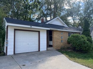 1606 Mill St, Midland, MI 48640