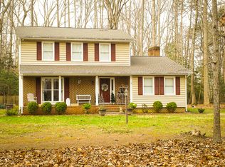 443 Chesapeake Dr, Irvington, VA 22480
