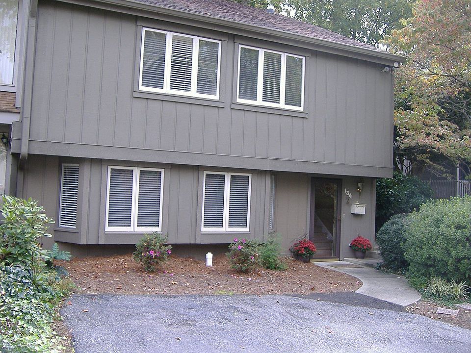 2000 + sy. ft, Townhome