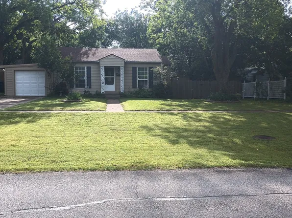 1708 Random Rd, Carrollton, TX 75006