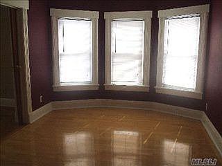 3rd image of 18 Madison Ave