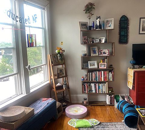 5th image of 10 Belmont St #8